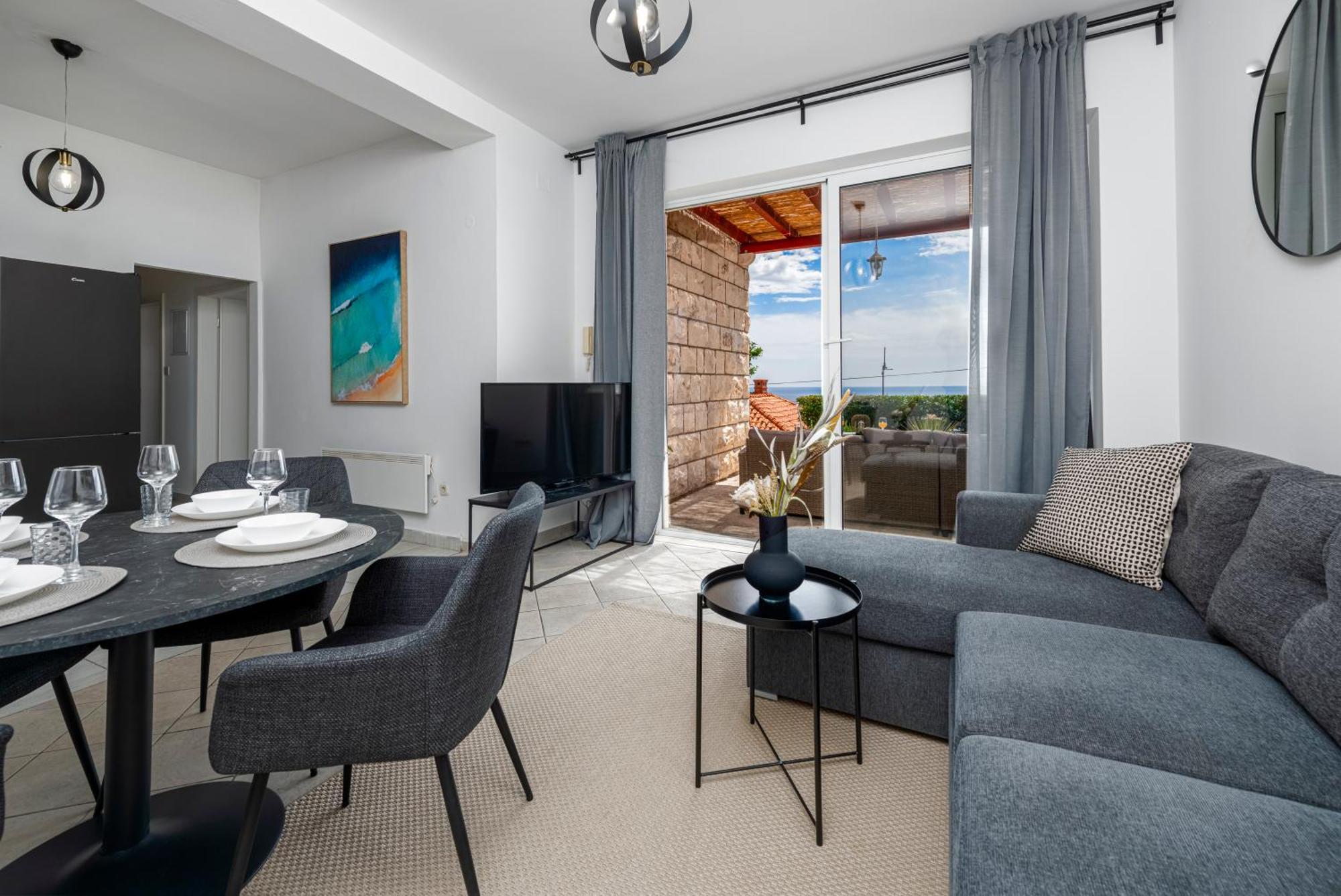 Apartment Chill Out - Old Town & Seaview *
