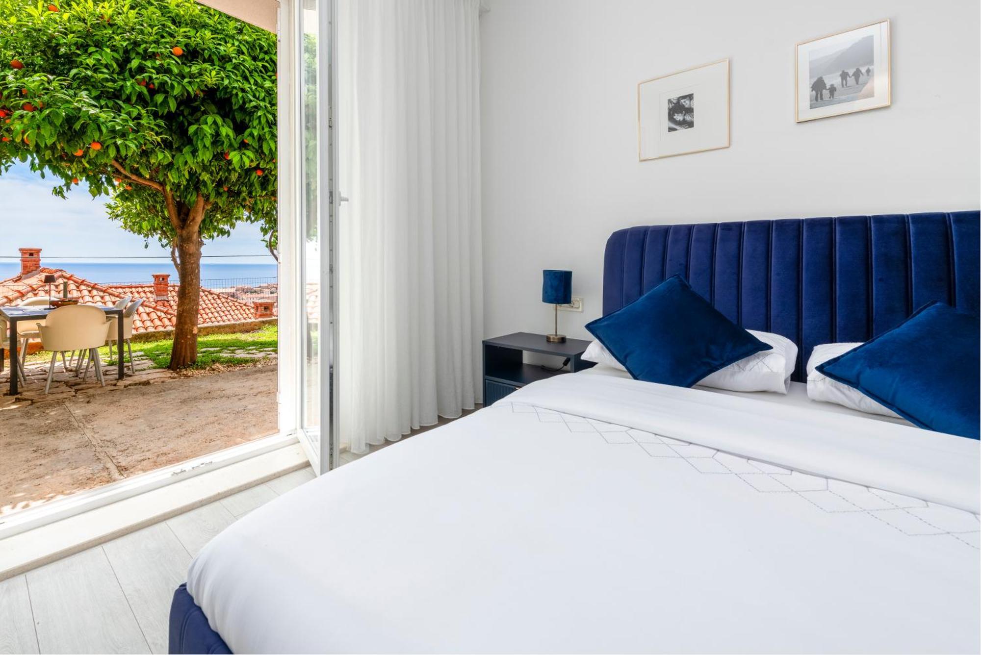 Chill Out - Old Town & Seaview Apartment *
